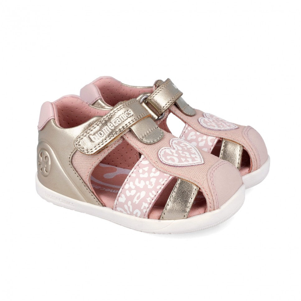 Biomecanics sandale fete Barefoot Primii Pasi 19-26 Metalcris Platino y Cotton cu inimioara Imagine principală a produsului