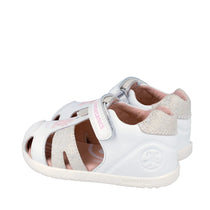 Biomecanics sandale fete Barefoot Primii Pasi cu varf protejat 19-26 Napa Blanco cu catel