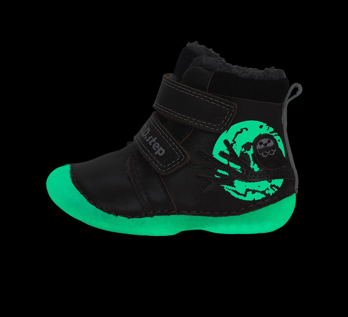 D.D.Step ghete baieti Primii pasi imblanite fluorescenti 19-24 Chocolate cu bufnita
