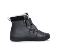  Black cu fulgi de zapada
