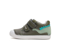  Khaki cu dino