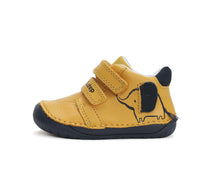  Yellow cu elefant