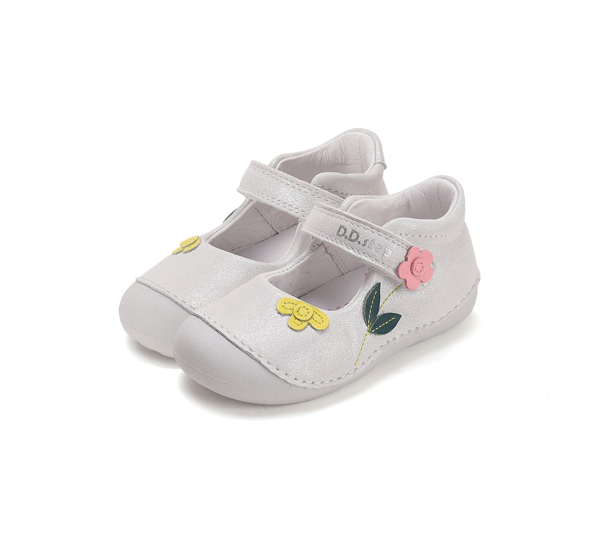 D.D.Step kivágott lánycipő 18-22 ezüst, virágokkal Fő kép