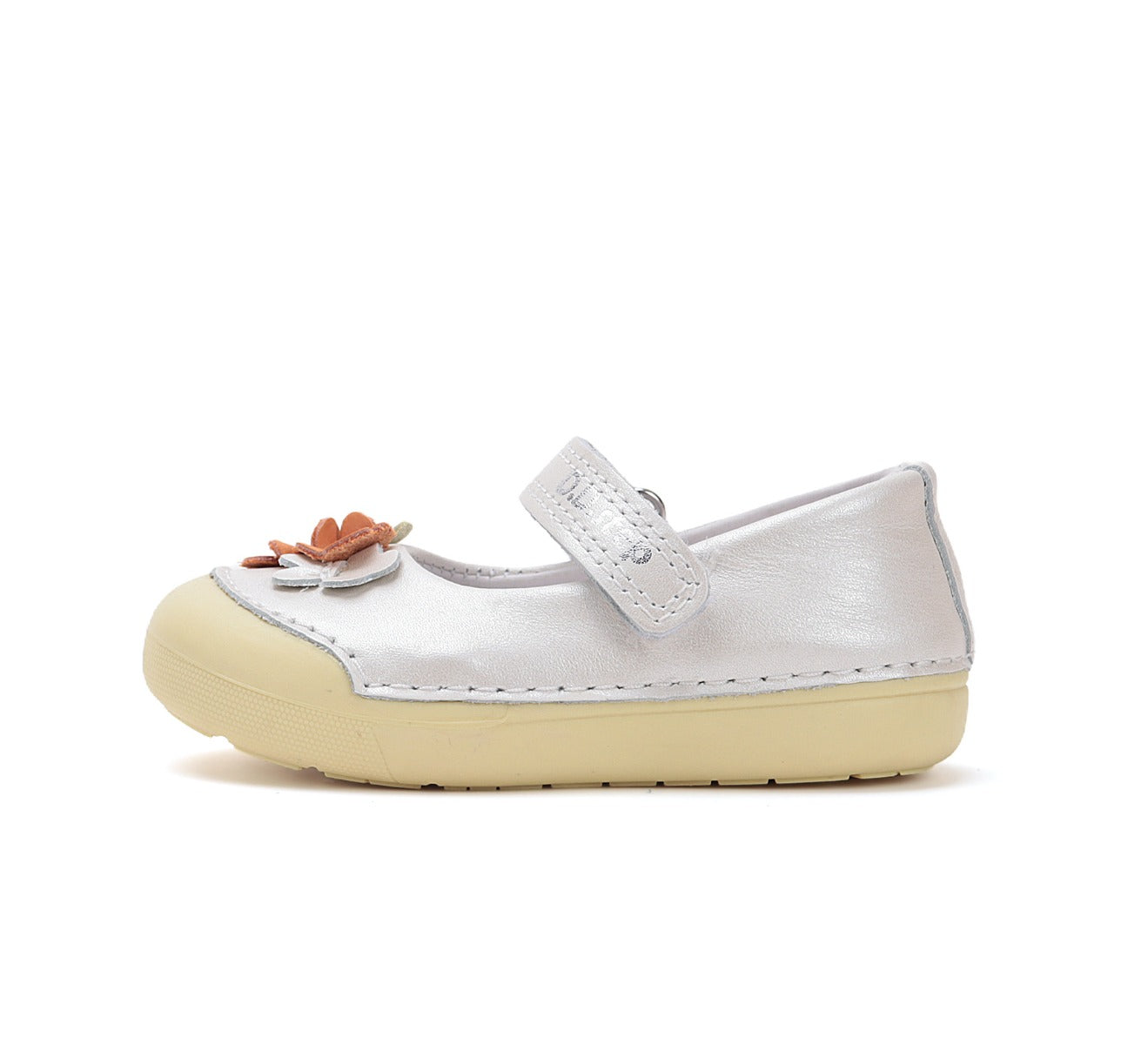 D.D.Step pantofi fete Primii pasi decupati 20-25 White cu floricele Imagine secundară a produsului