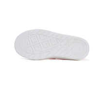  Daisy Pink fluturasi cu flori