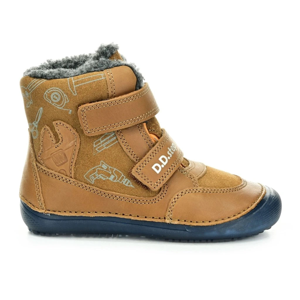 D.D.Step ghete baieti Barefoot captusite cu talpa fluorescenta 25-30 Chocolate cu unelte