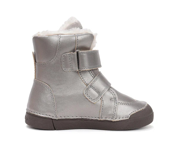 D.D.Step ghete fete imblanite 25-30 Champagne cu inima in floare