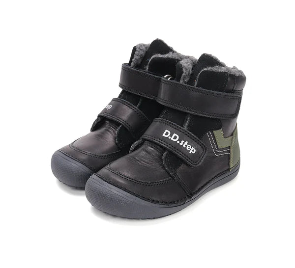 D.D.Step ghete baieti Barefoot captusite 25-30 Black cu vernil Imagine principală a produsului