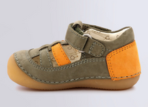 KicKers pantofi baieti decupati 18-24