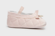  Soft pink