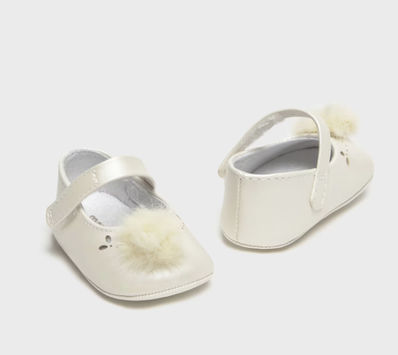 Mayoral botosei fete balerini cu pompon 15-19 Off-white