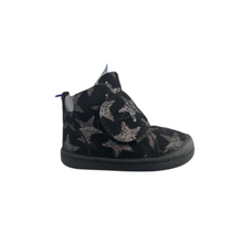 Primigi pantofi fetite imblanite Slim Fit 18-25 Scamosc Stelle Nero