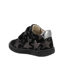 Primigi pantofi fetite Slim Fit 18-24 Scamosc Stelle Nero